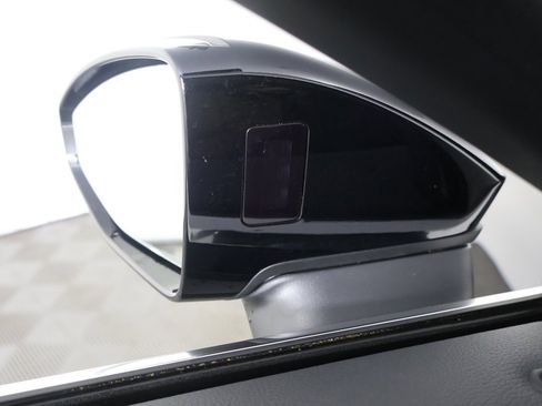 Used 2022 Audi A6 Premium Plus image 38