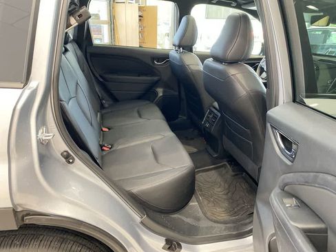 Used 2025 Subaru Forester Limited w/ Popular Package #2 AWD/4WD image 12