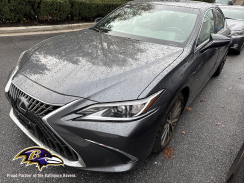 Certified 2025 Lexus ES 350 w/ Premium Package image 1