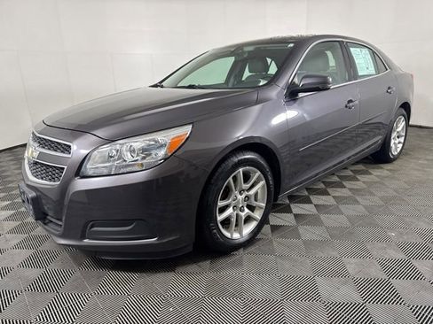 Used 2013 Chevrolet Malibu LT w/ Power Convenience Package FWD image 8