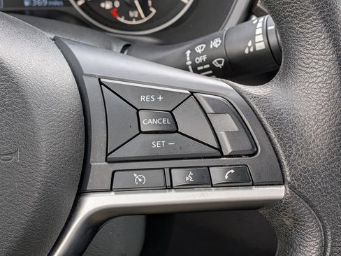 Used 2024 Nissan Altima 2.5 SV FWD image 19