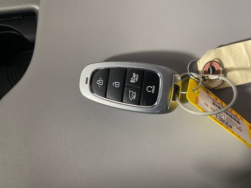 Certified 2025 Hyundai Palisade SEL image 27