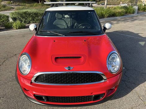 Used 2011 MINI Cooper S image 13