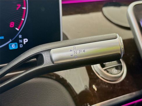 Used 2023 Mercedes-Benz S 500 4MATIC image 6