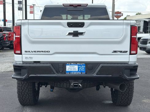 New 2026 Chevrolet Silverado 2500 ZR2 w/ LPO, Dark Essentials Package AWD/4WD image 20