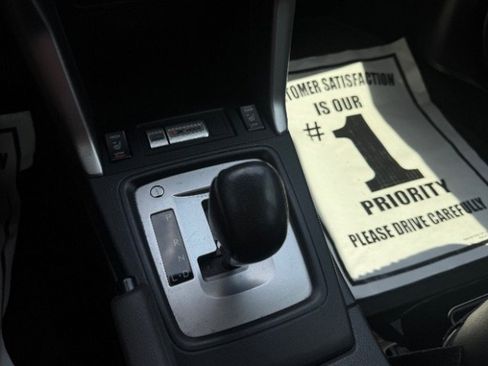 Used 2015 Subaru Forester 2.5i Limited image 20