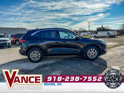 Used 2024 Ford Escape Active image 8