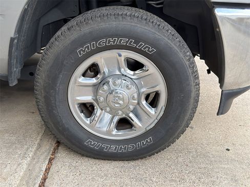 Used 2021 RAM 2500 Tradesman image 4