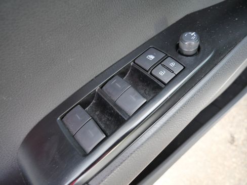 Certified 2025 Toyota Camry SE image 19