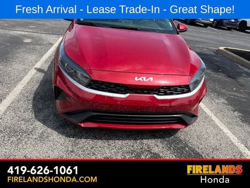 Used 2023 Kia Forte LXS w/ LXS Technology Package FWD image 10
