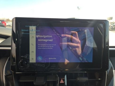 Used 2024 Toyota Corolla LE image 20