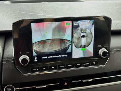 Used 2022 Mitsubishi Outlander SE FWD image 3