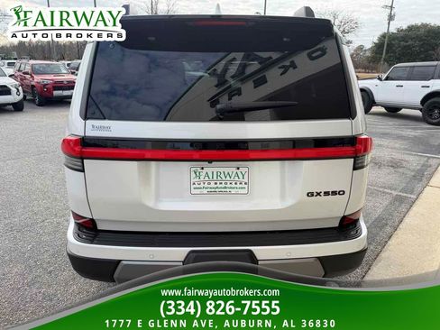 Used 2025 Lexus GX 550 AWD/4WD image 5