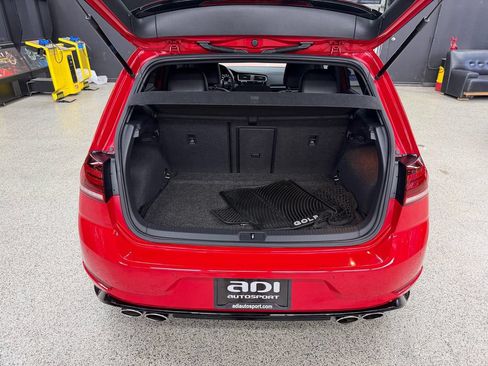 Used 2019 Volkswagen Golf R 4-Door AWD/4WD image 13