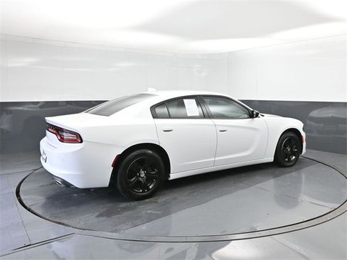 Used 2023 Dodge Charger SXT image 15