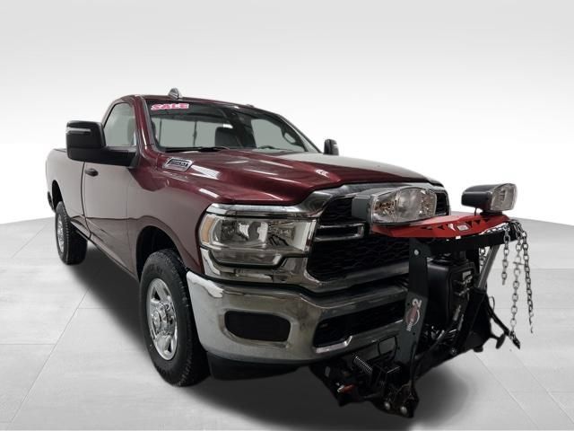 Used 2024 RAM 2500 Tradesman w/ Chrome Appearance Group AWD/4WD image 5
