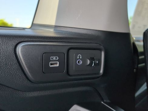Used 2024 Honda Odyssey Elite image 45