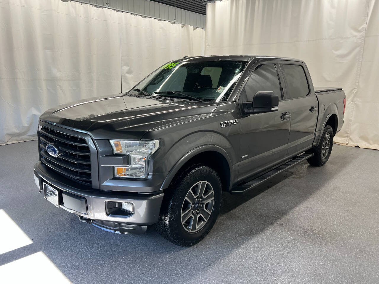 Used 2015 Ford F150 XLT w/ Equipment Group 302A Luxury AWD/4WD image 1