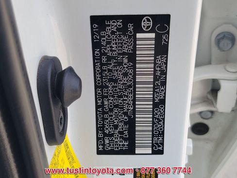 Used 2020 Toyota Corolla SE FWD image 16