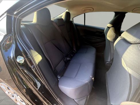 Used 2022 Toyota Corolla LE FWD image 20