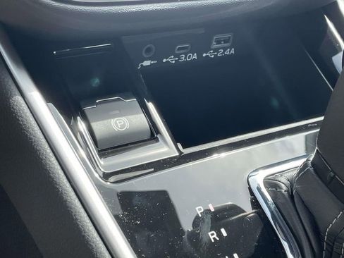 New 2025 Subaru Outback Limited w/ Popular Package #2 image 29