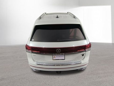 Used 2024 Volkswagen Atlas SEL Premium R-Line AWD/4WD image 35