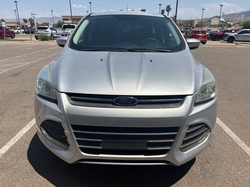 Used 2016 Ford Escape SE FWD image 7