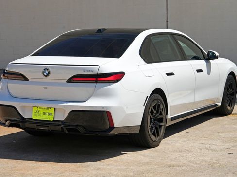 Used 2023 BMW 740i w/ Parking Assistance Package RWD image 58