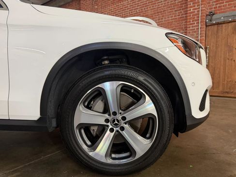 Used 2019 Mercedes-Benz GLC 300 GLC300 image 40