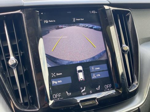 Used 2019 Volvo XC60 T6 Momentum image 28