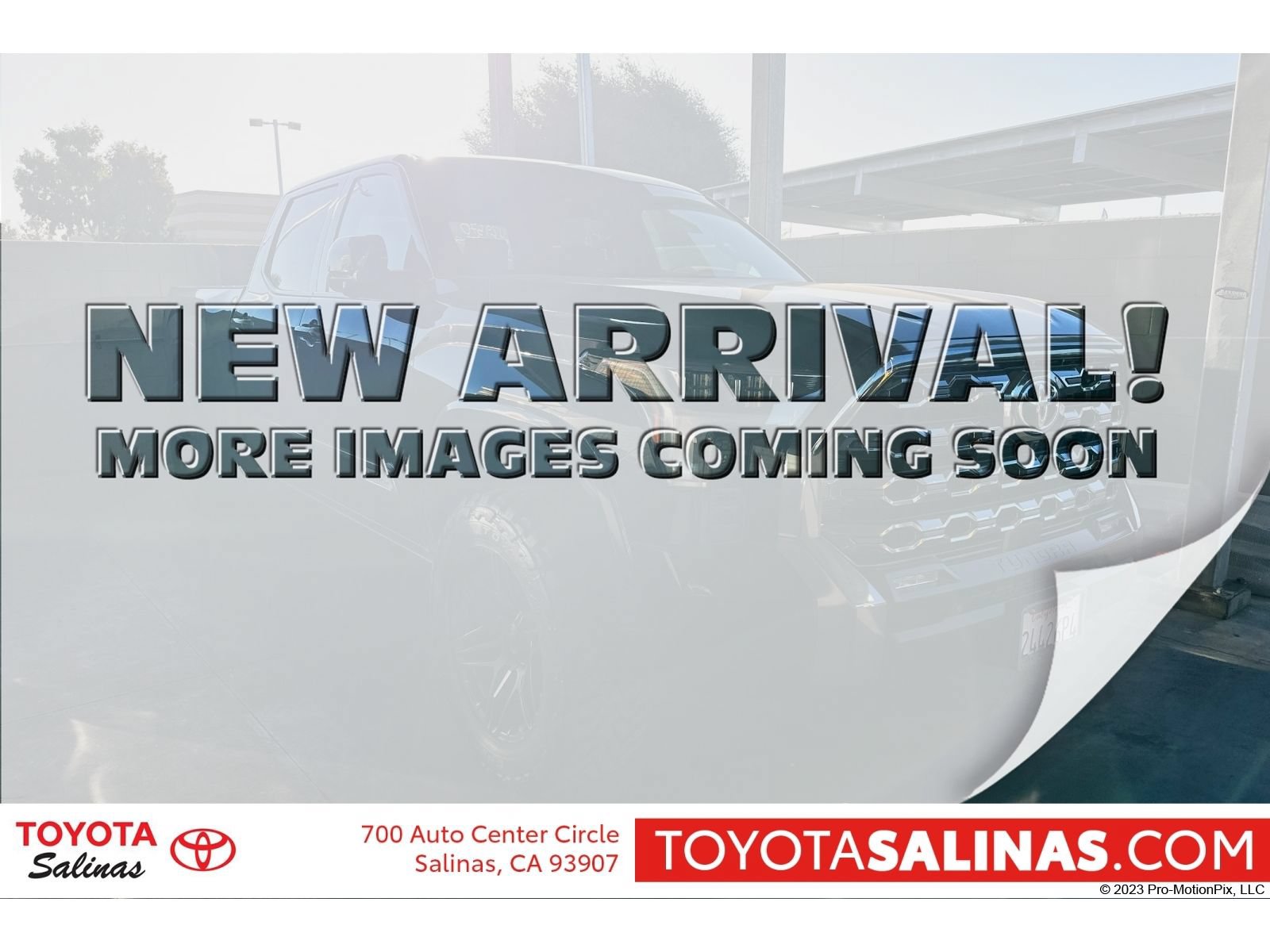 Used 2026 Toyota Tundra Platinum AWD/4WD image 1