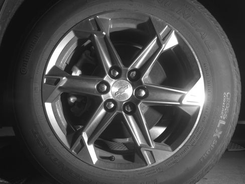 Used 2025 Chevrolet Blazer LT FWD image 12