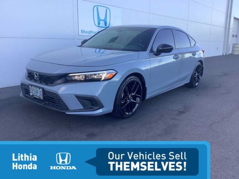 Used 2023 Honda Civic Sport image 1