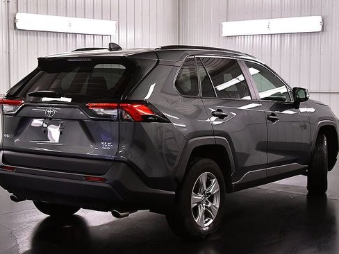 Used 2024 Toyota RAV4 XLE image 7