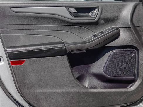 Used 2024 Ford Escape Active image 19