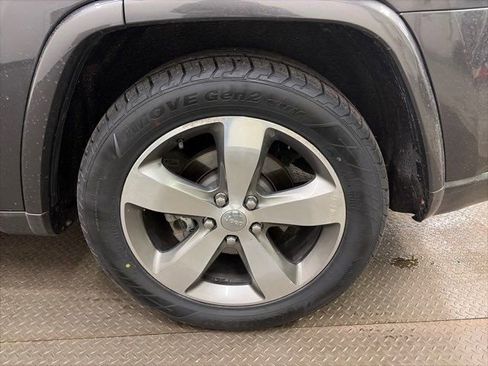 Used 2016 Jeep Grand Cherokee Overland image 38