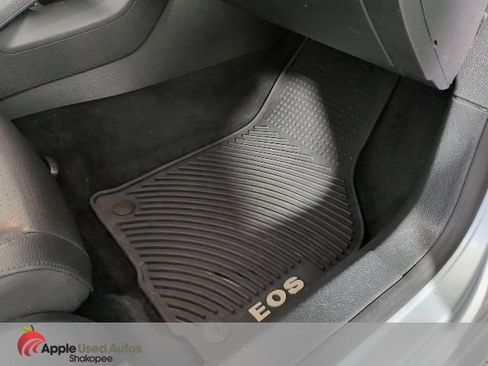 Used 2008 Volkswagen Eos Komfort image 26