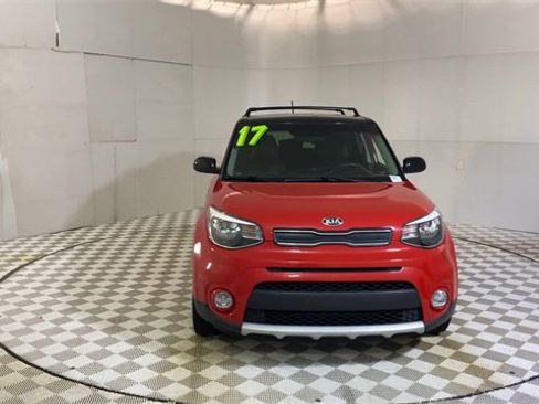 Used 2017 Kia Soul + w/ Designer's Package image 3
