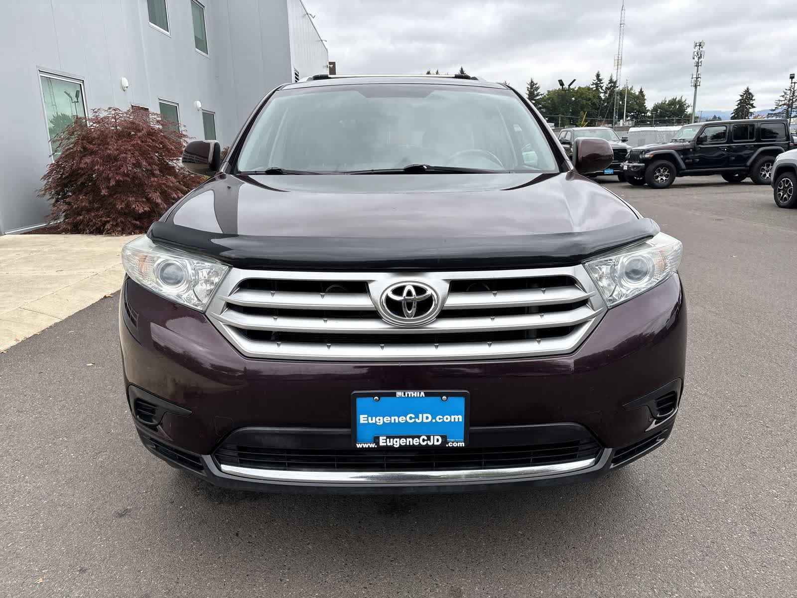 Used 2013 Toyota Highlander 4WD w/ Cold Weather Pkg image 6