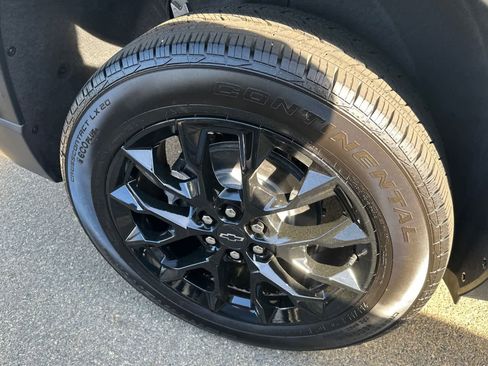 Used 2026 Chevrolet Traverse LT w/ Midnight/Sport Edition image 17