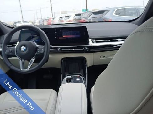 Used 2026 BMW X1 xDrive28i AWD/4WD image 13