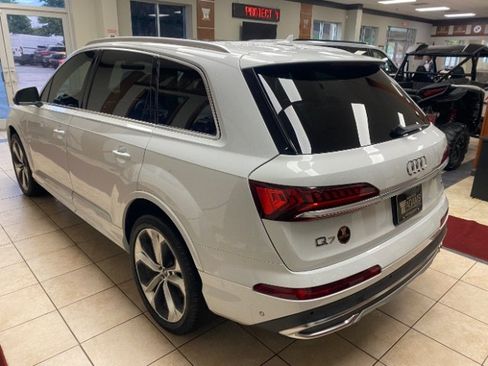 Used 2022 Audi Q7 3.0T Premium Plus AWD/4WD image 3