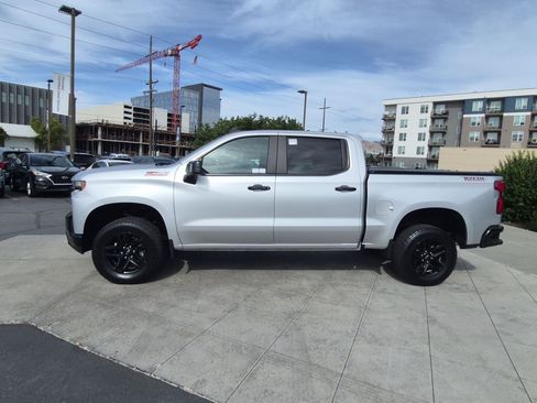 Used 2021 Chevrolet Silverado 1500 LT Trail Boss w/ Convenience Package II AWD/4WD image 8