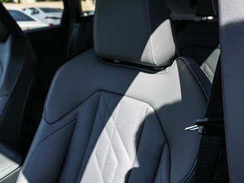 Certified 2025 BMW X3 xDrive30i w/ M Sport Package image 25