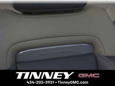 New 2026 GMC Hummer EV SUV w/ LPO, Dark Essentials Package AWD/4WD image 21