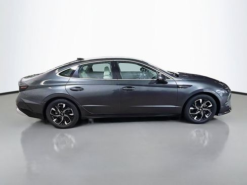 Used 2024 Hyundai Sonata SEL FWD image 10