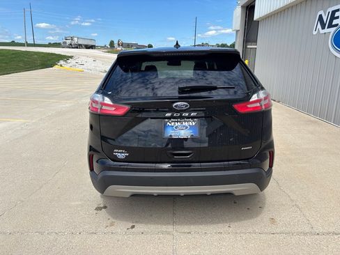 Certified 2024 Ford Edge SEL w/ Convenience Package AWD/4WD image 6