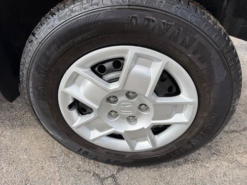 Used 2009 Honda Element LX image 17