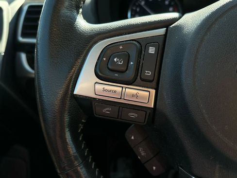 Used 2018 Subaru Forester 2.5i Touring w/ Popular Package #3B image 26