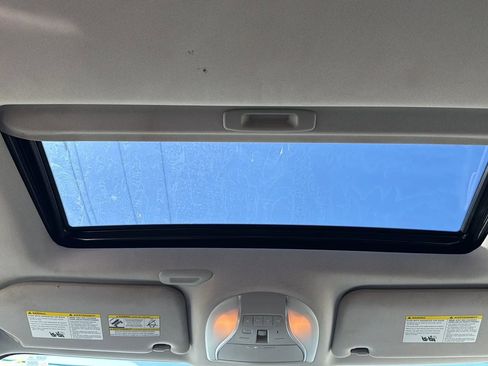 Used 2020 INFINITI QX60 Luxe w/ Essential Package image 32